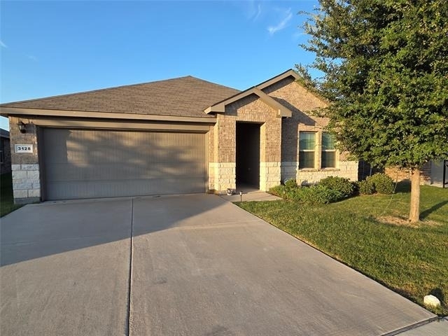 3128 Winoak Drive - Photo 0