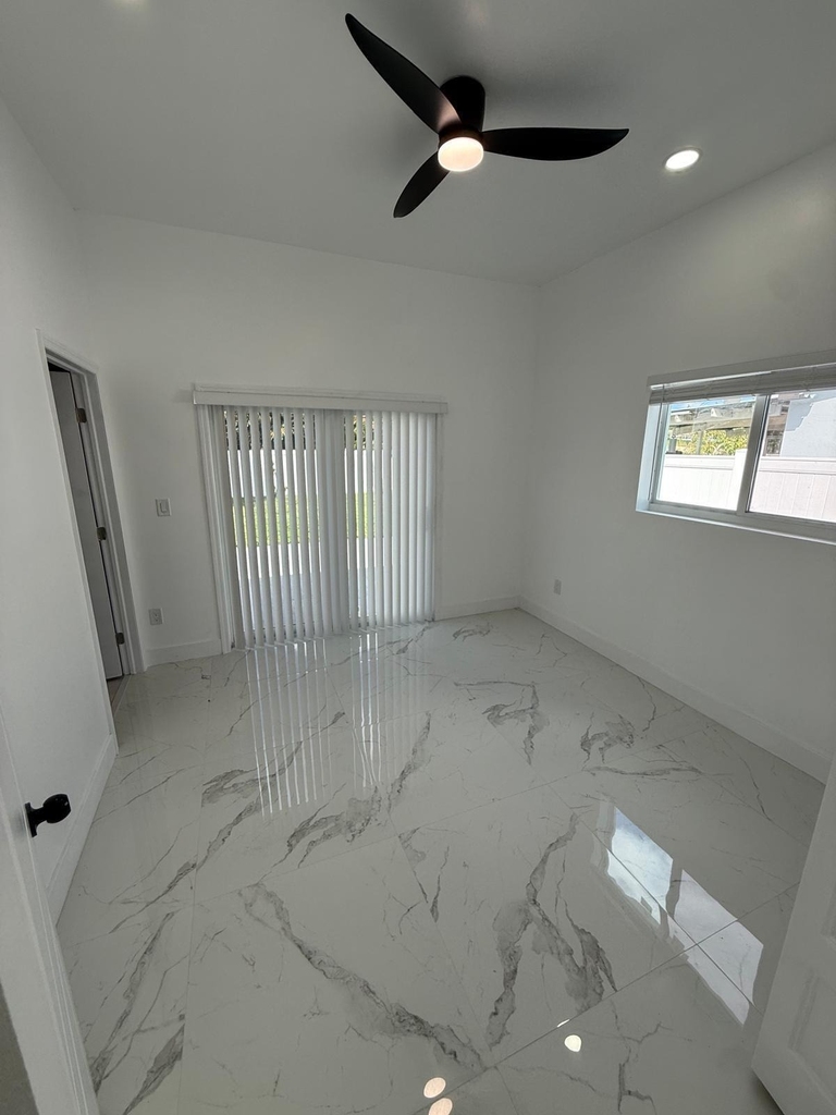 6319 Southgate Boulevard - Photo 25