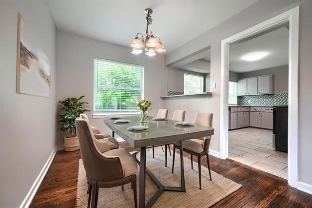 10628 Benbrook Drive - Photo 3