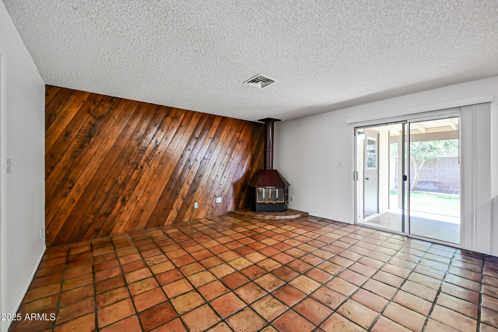1252 E El Parque Drive - Photo 4