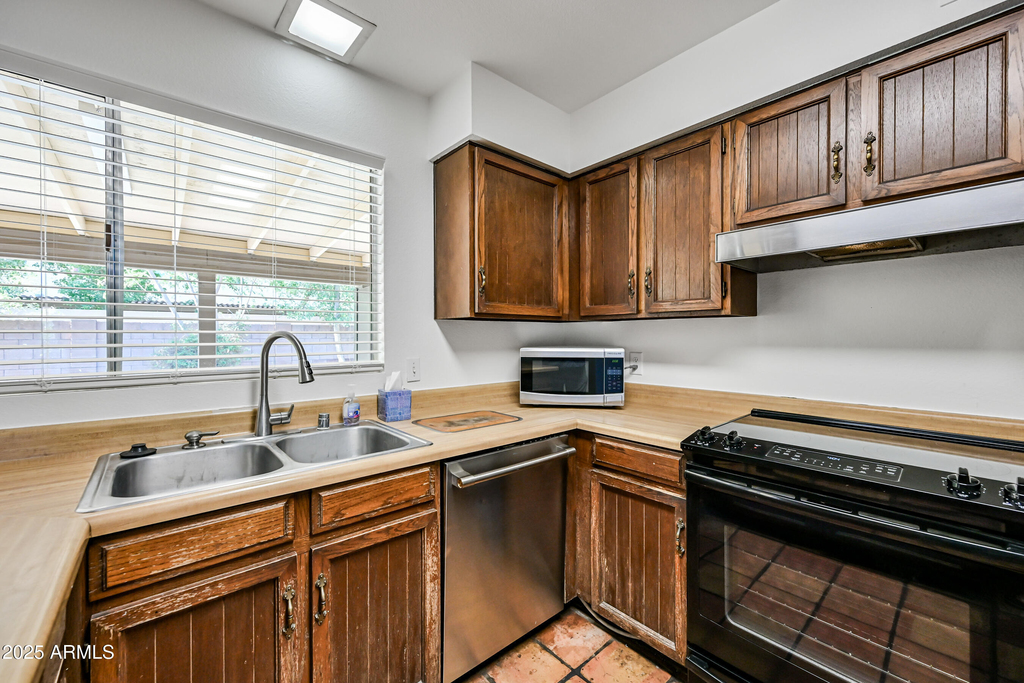 1252 E El Parque Drive - Photo 9