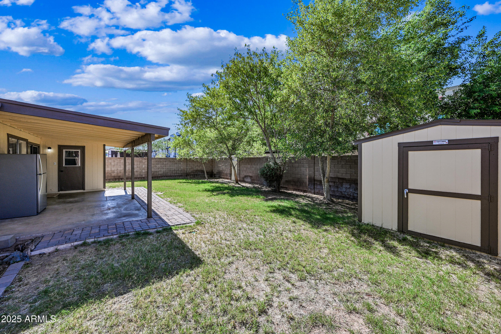 1252 E El Parque Drive - Photo 18
