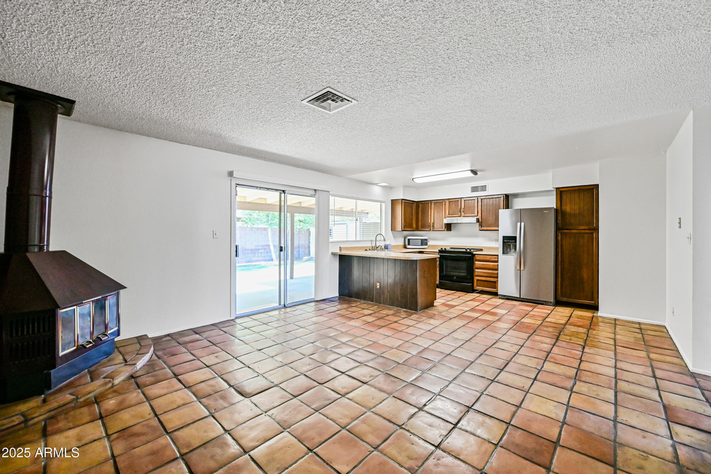 1252 E El Parque Drive - Photo 5