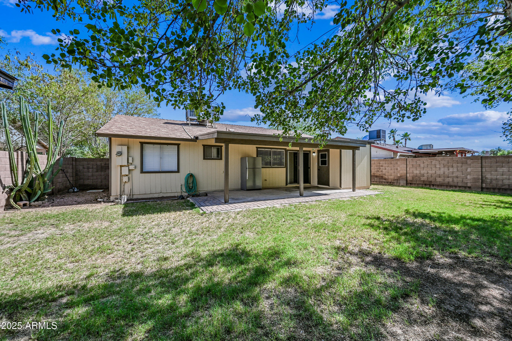 1252 E El Parque Drive - Photo 19