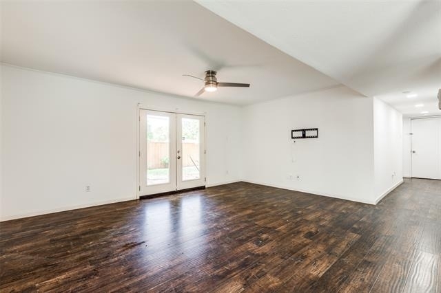 1300 Pioneer Lane - Photo 4