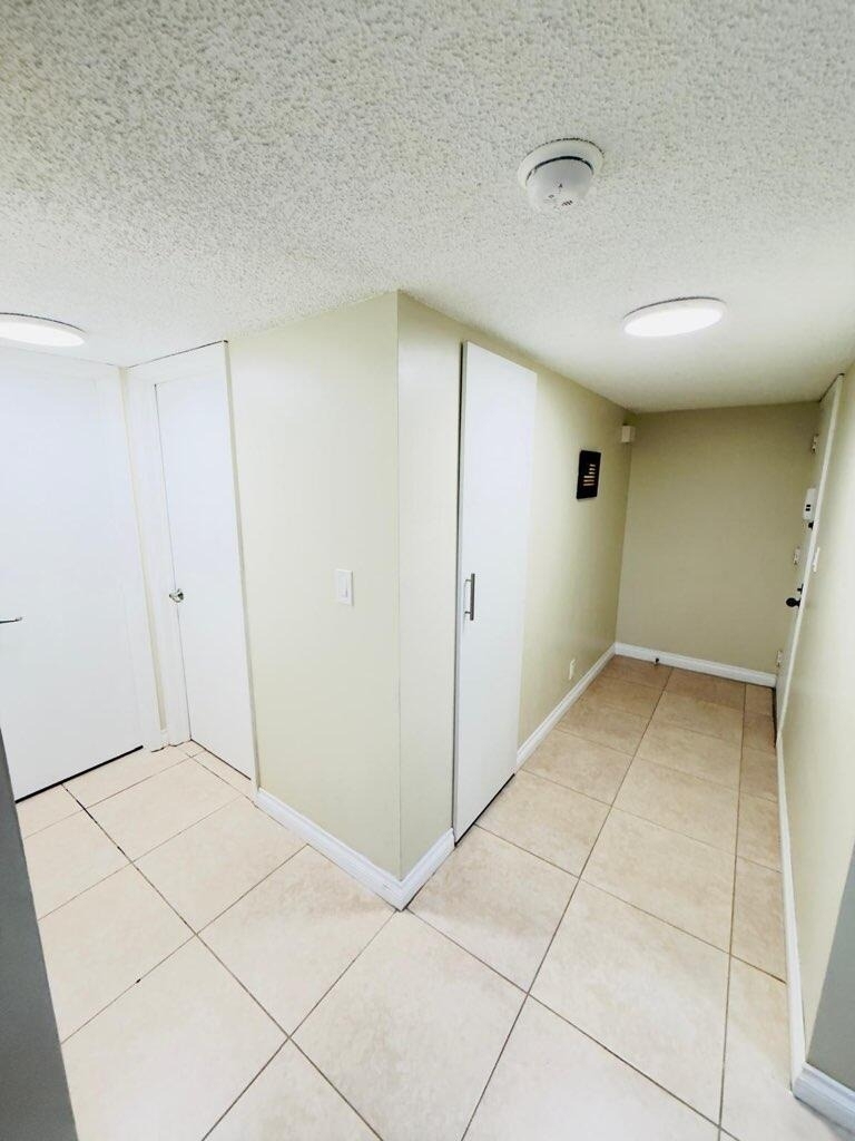 5545 N Lakewood Circle N - Photo 11