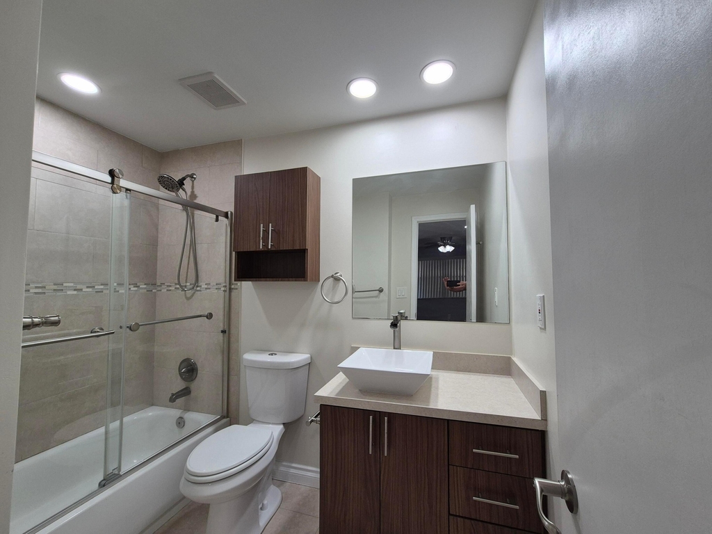 5545 N Lakewood Circle N - Photo 18