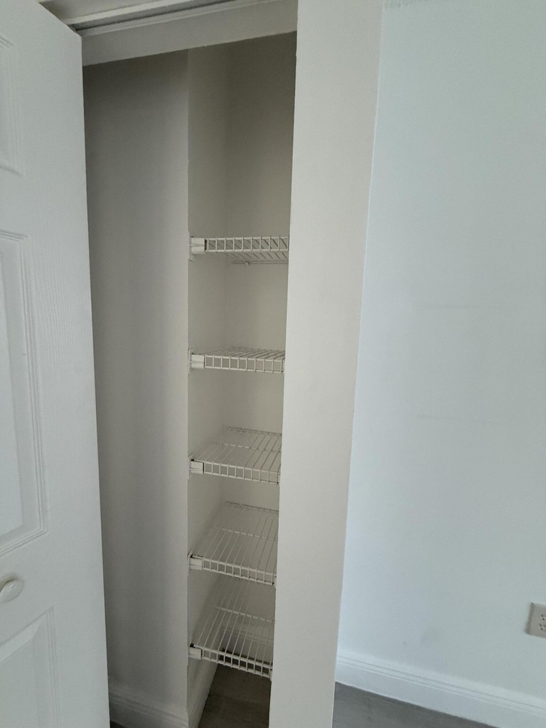 4324 Nw 9th Avenue - Photo 6