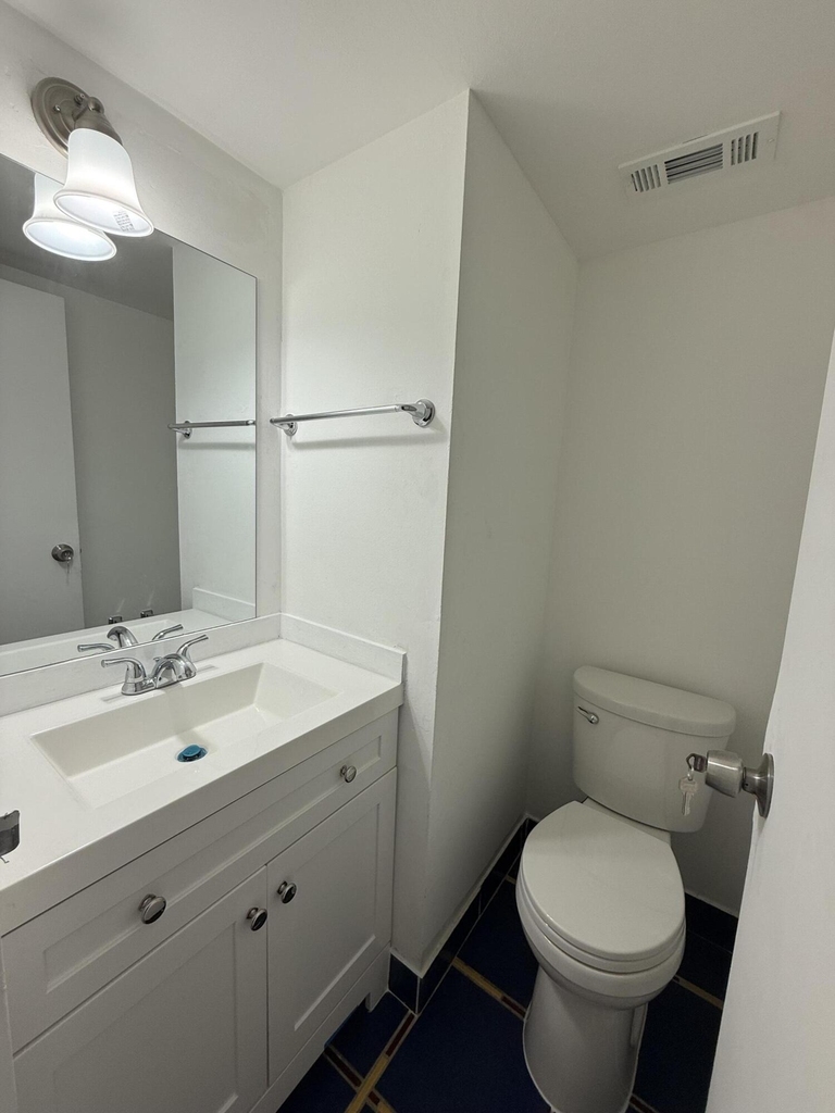4324 Nw 9th Avenue - Photo 14