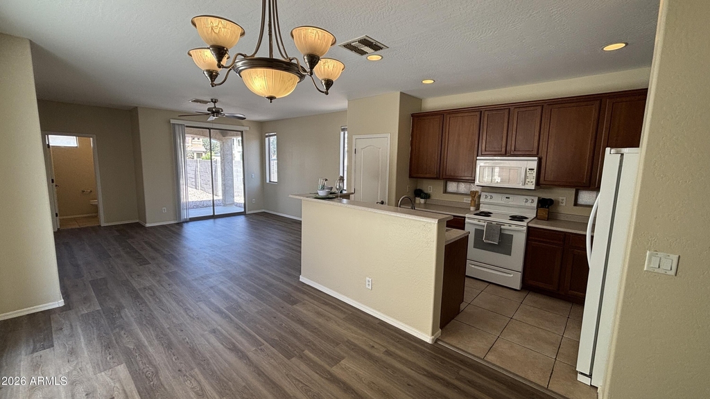 3899 S Cricket Drive - Photo 4