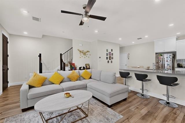 605 Friendswood - Photo 6