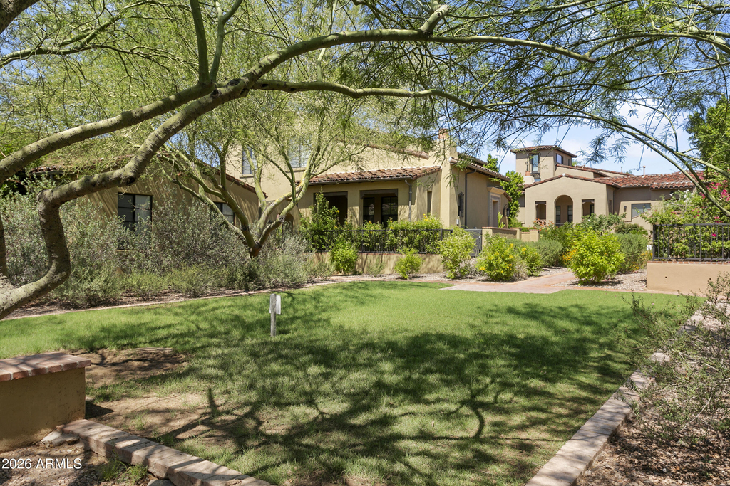 18650 N Thompson Peak Parkway - Photo 37
