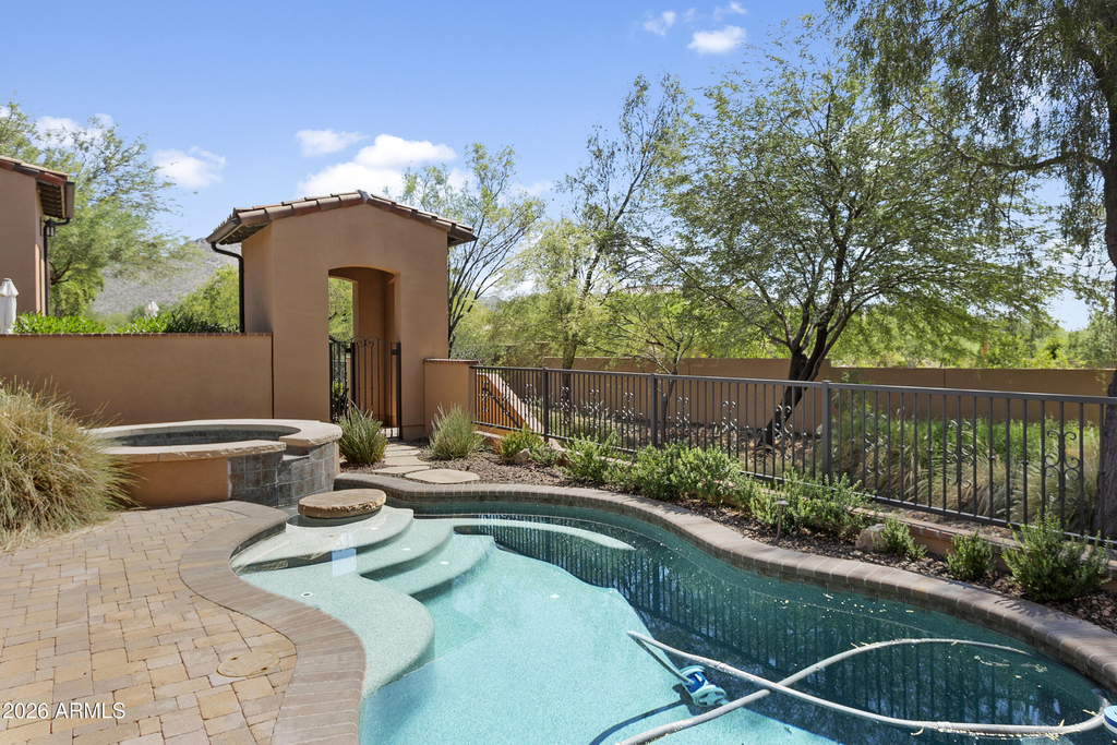 18650 N Thompson Peak Parkway - Photo 29