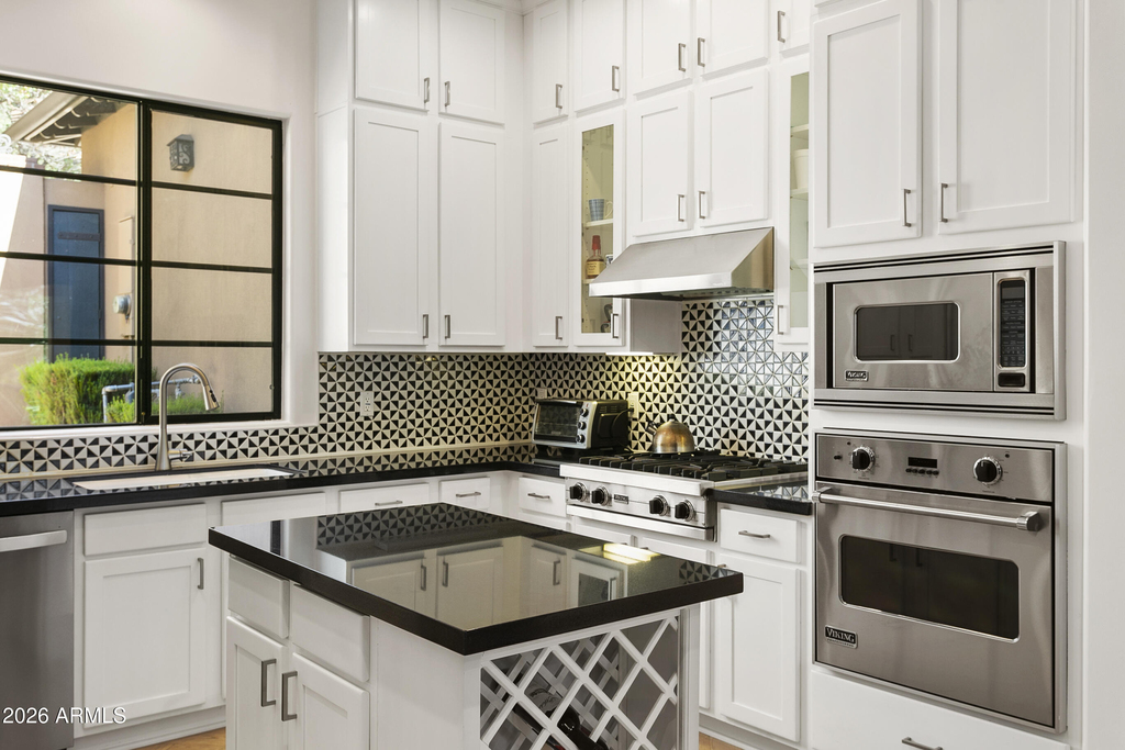 18650 N Thompson Peak Parkway - Photo 11