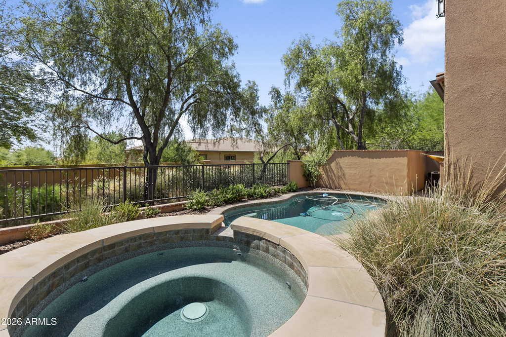 18650 N Thompson Peak Parkway - Photo 27