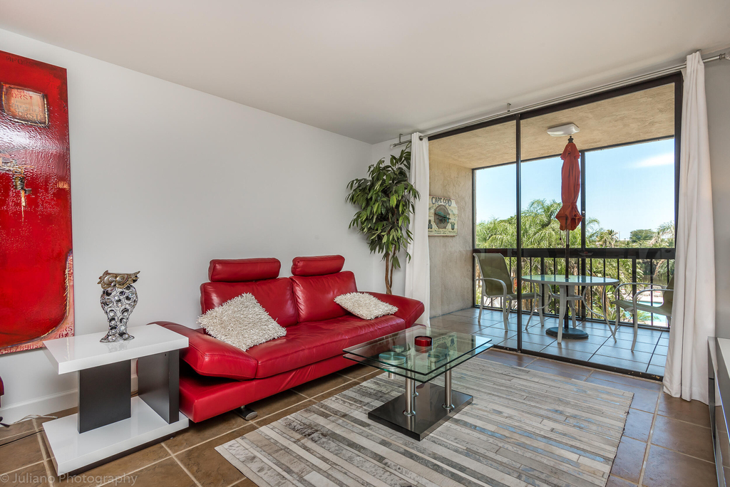 2255 Lindell Boulevard - Photo 1