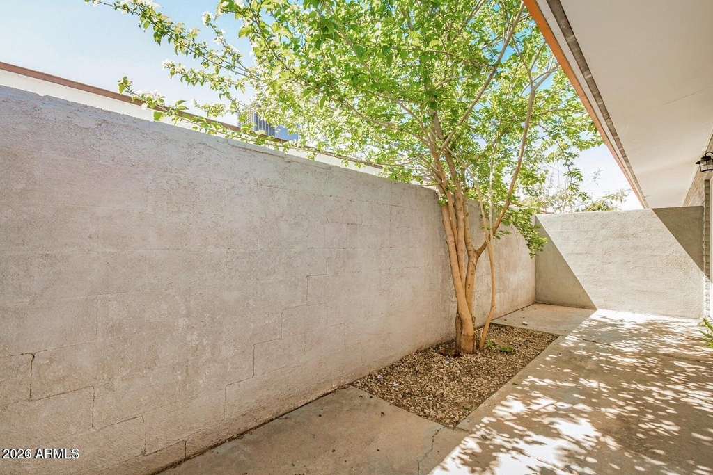 1118 S Mcclintock Drive - Photo 14