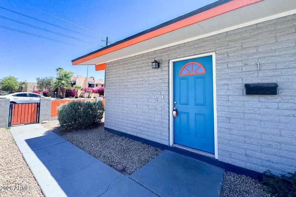 1118 S Mcclintock Drive - Photo 21