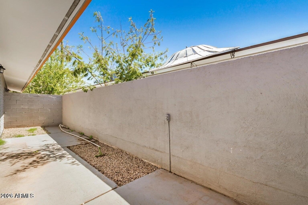 1118 S Mcclintock Drive - Photo 16