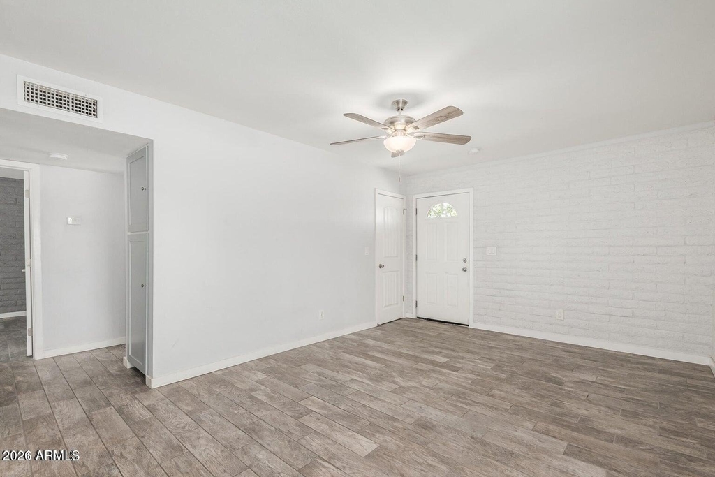 1118 S Mcclintock Drive - Photo 5