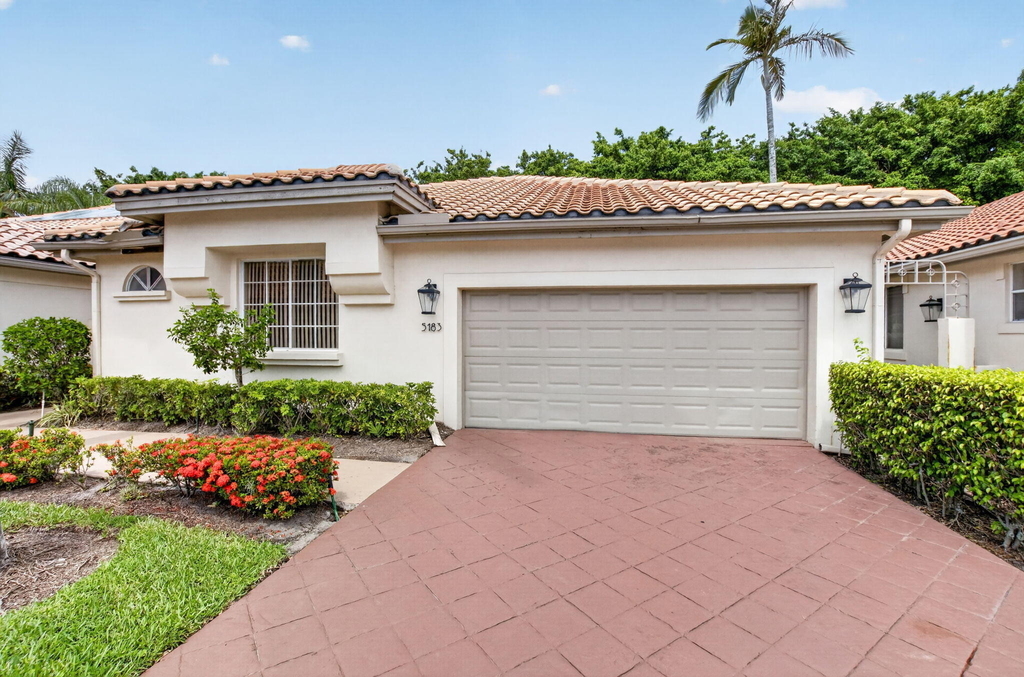 5183 Nw 26th Circle - Photo 4