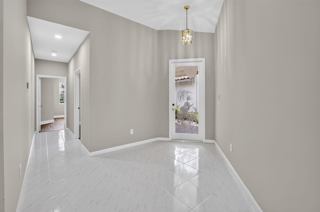 5183 Nw 26th Circle - Photo 7