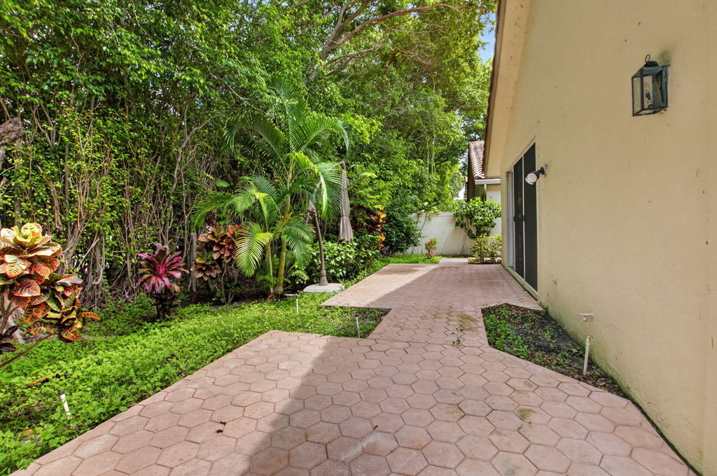 5183 Nw 26th Circle - Photo 38