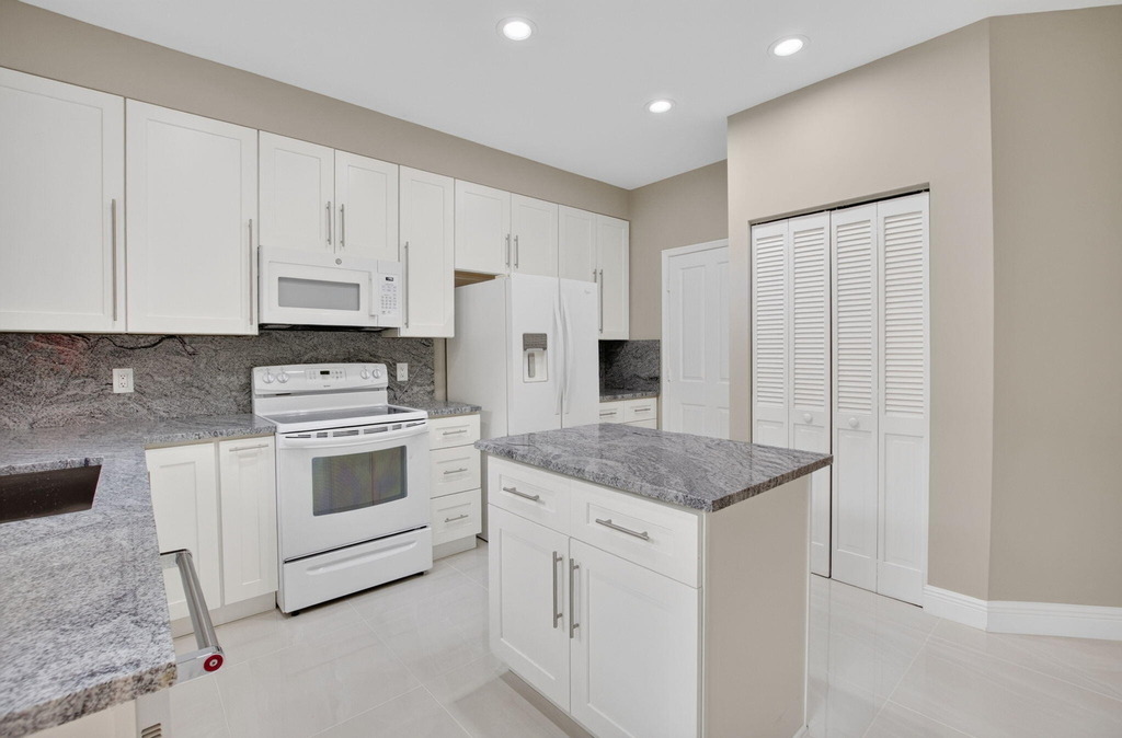 5183 Nw 26th Circle - Photo 21