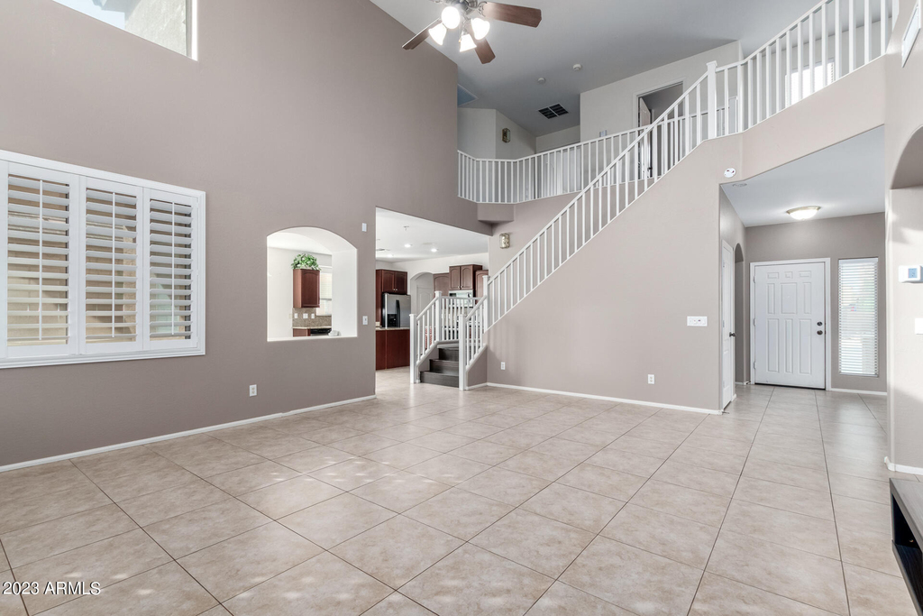 40747 W Robbins Drive - Photo 7