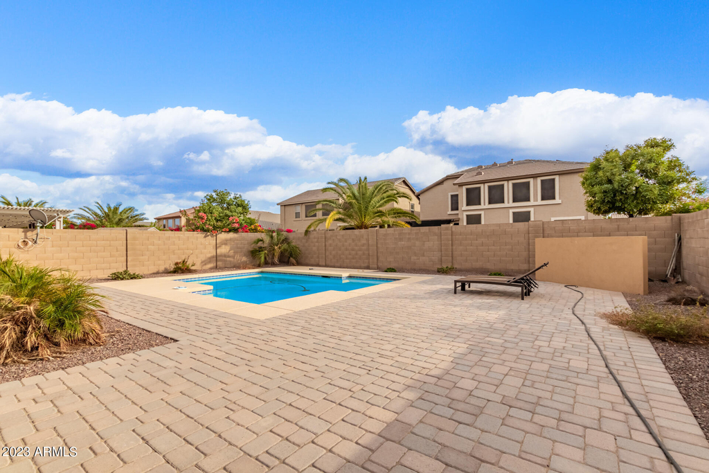 40747 W Robbins Drive - Photo 38