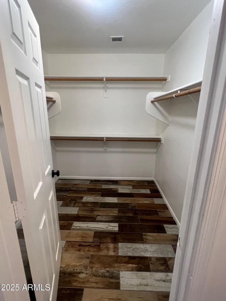22264 N Kingston Drive - Photo 17