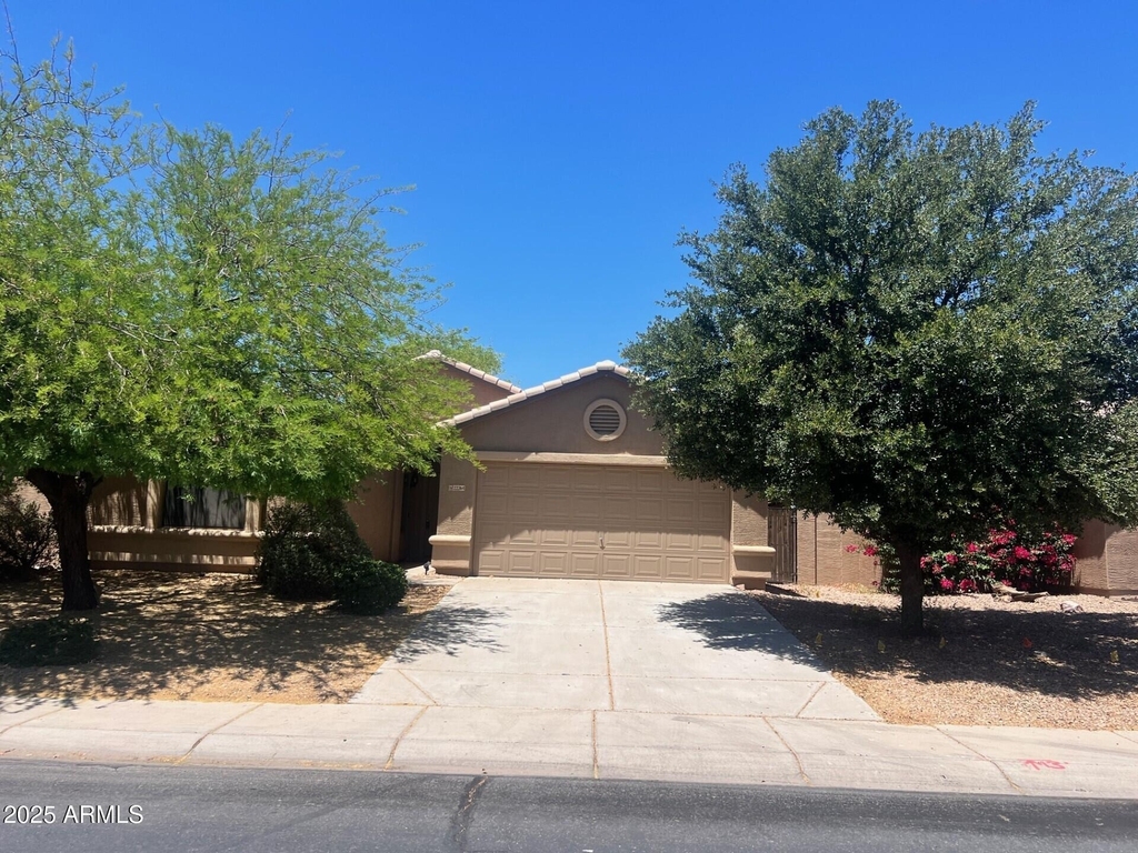 22264 N Kingston Drive - Photo 2