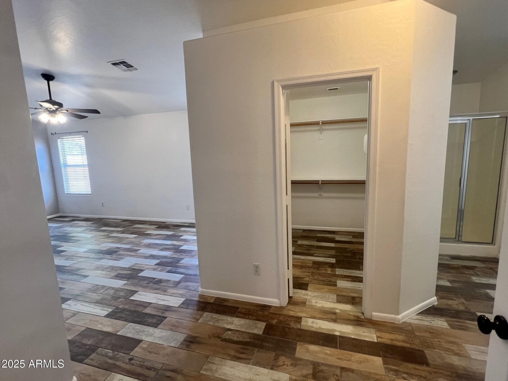 22264 N Kingston Drive - Photo 6