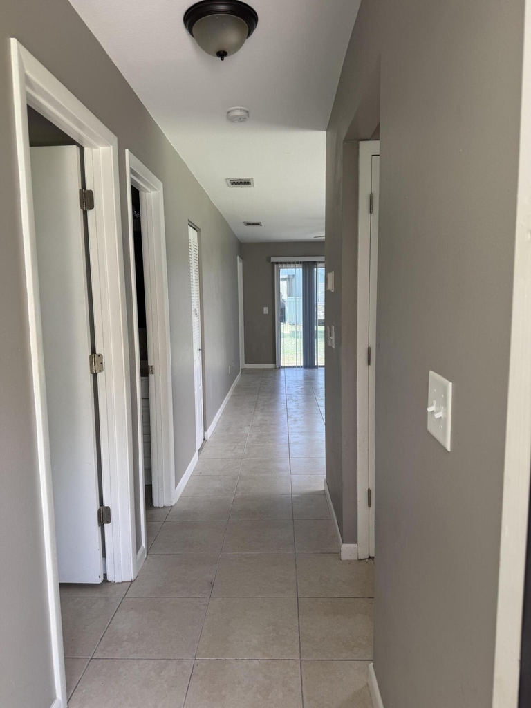 1456 Se Rivergreen Circle - Photo 2