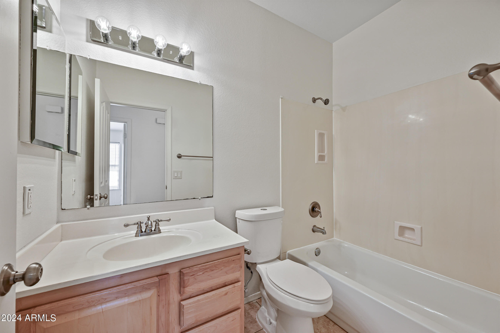 7160 E Lindner Avenue - Photo 21