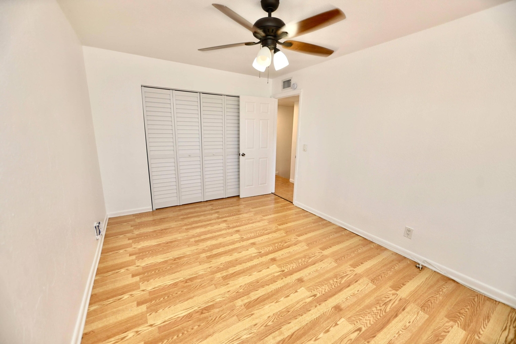 5953 Nw 24th Court - Photo 14