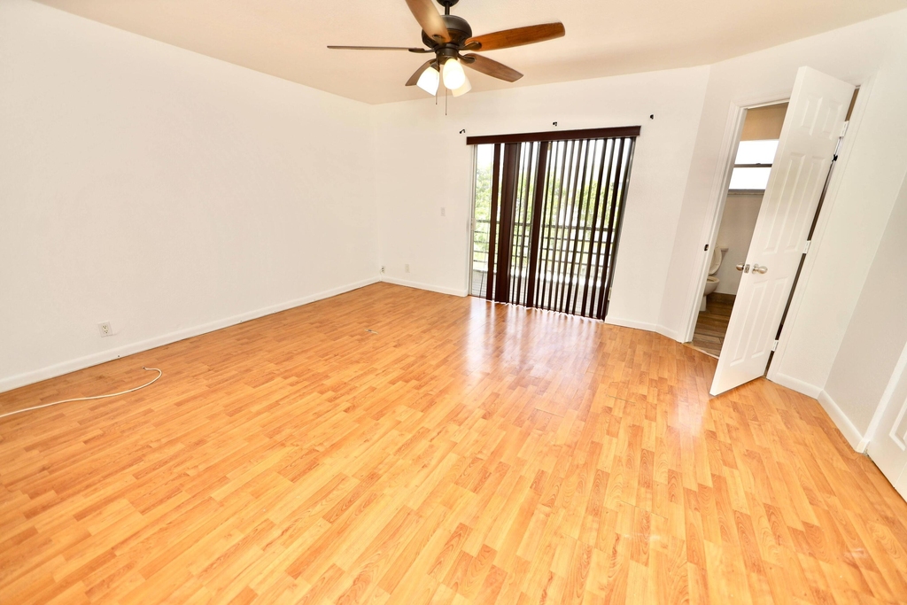 5953 Nw 24th Court - Photo 12