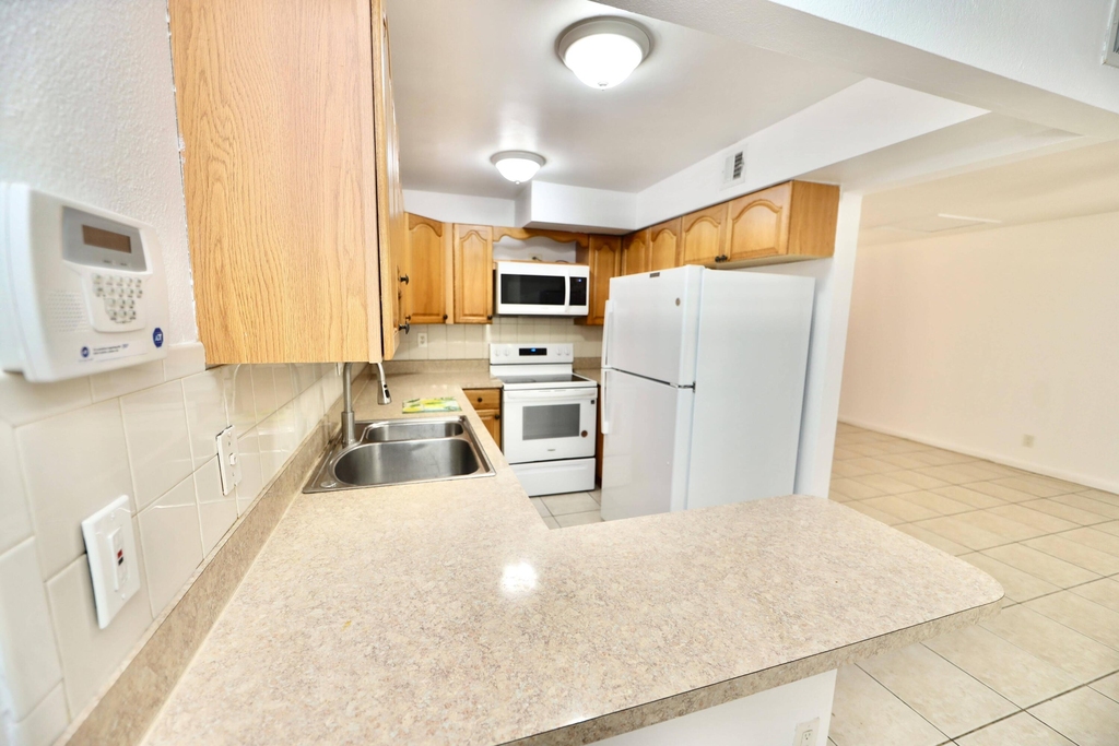 5953 Nw 24th Court - Photo 18
