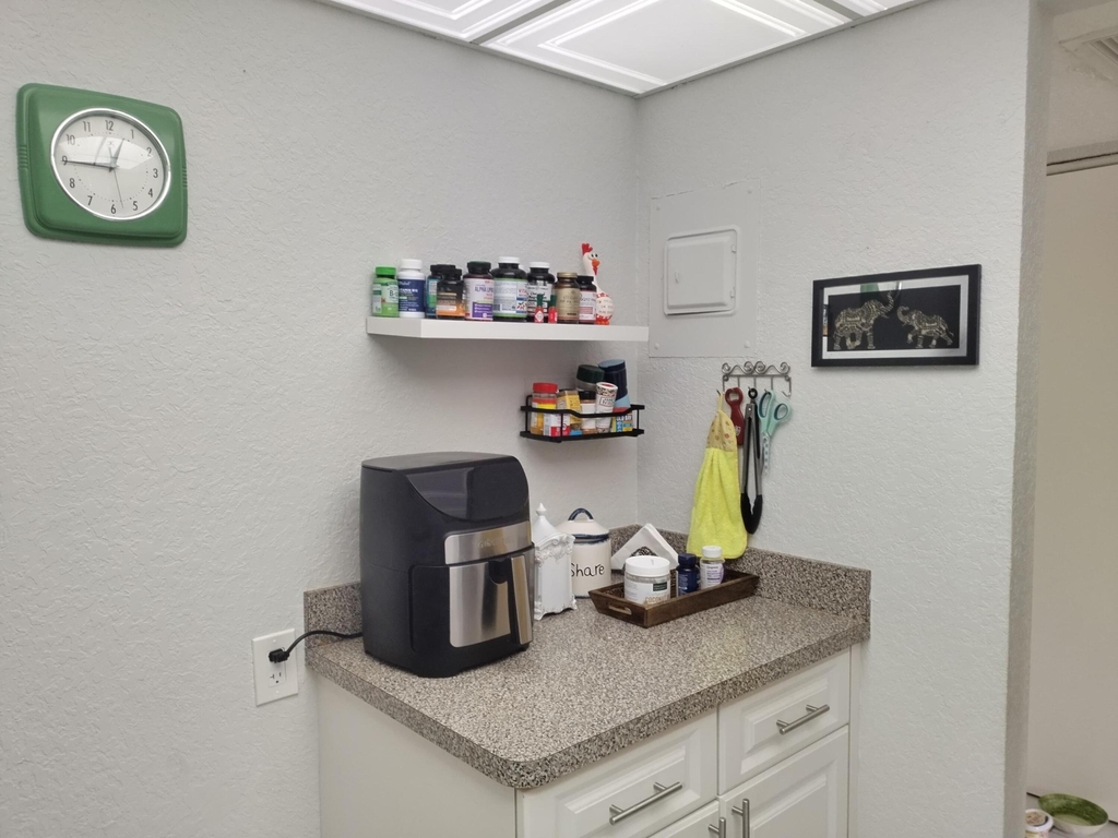 2101 Atlantic Shores Boulevard - Photo 7