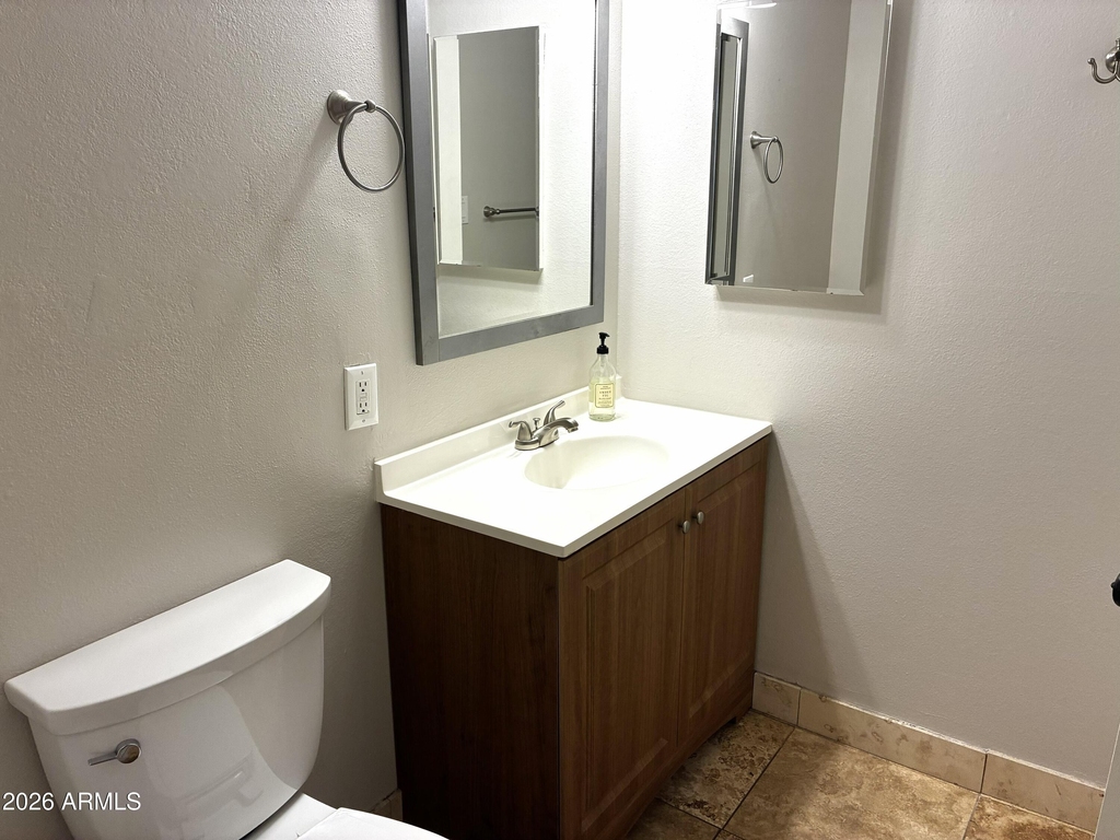 523 E Malibu Drive - Photo 7