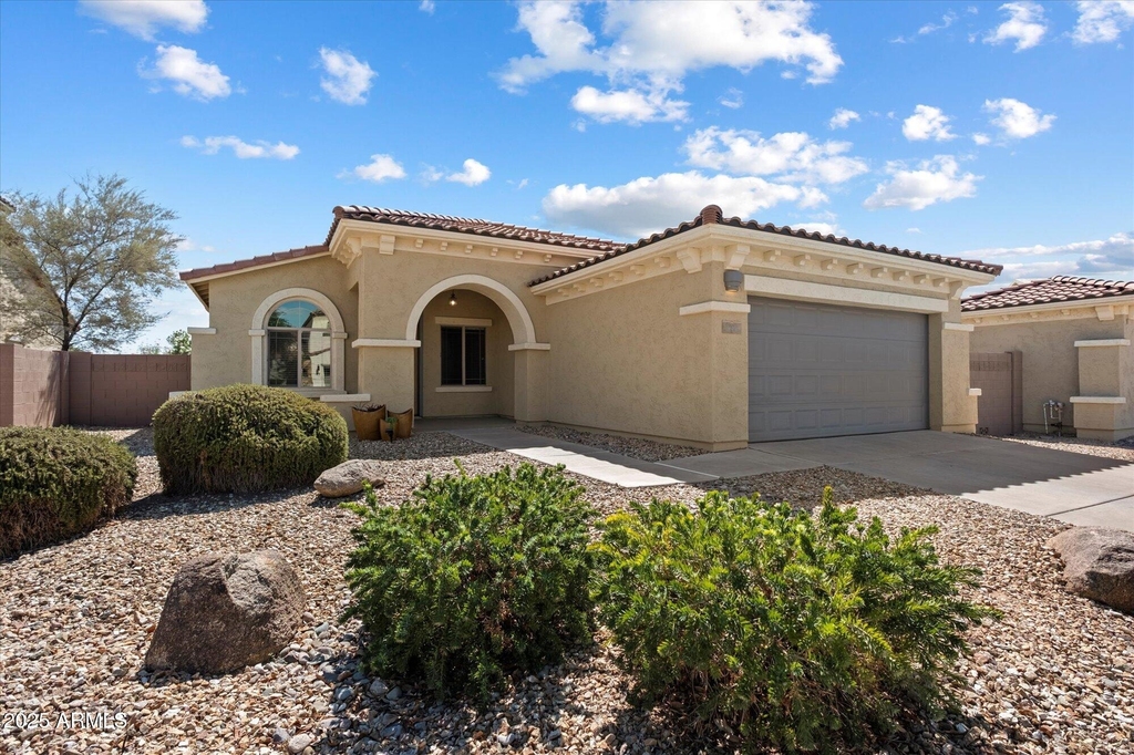 949 E Indian Wells Place - Photo 2