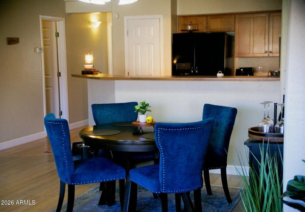 525 N Miller Road - Photo 10