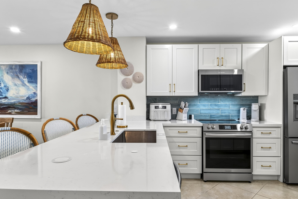 111 N Pompano Beach Boulevard - Photo 4