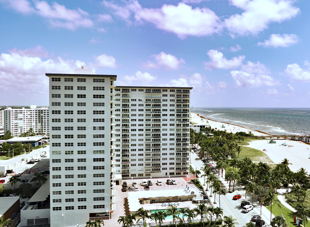 111 N Pompano Beach Boulevard - Photo 30