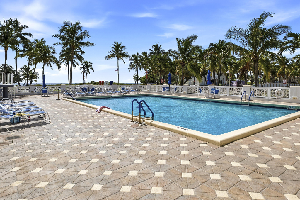 111 N Pompano Beach Boulevard - Photo 25