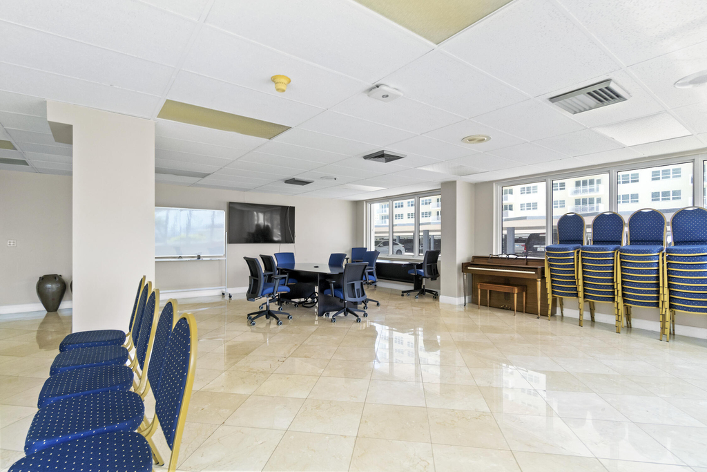 111 N Pompano Beach Boulevard - Photo 49