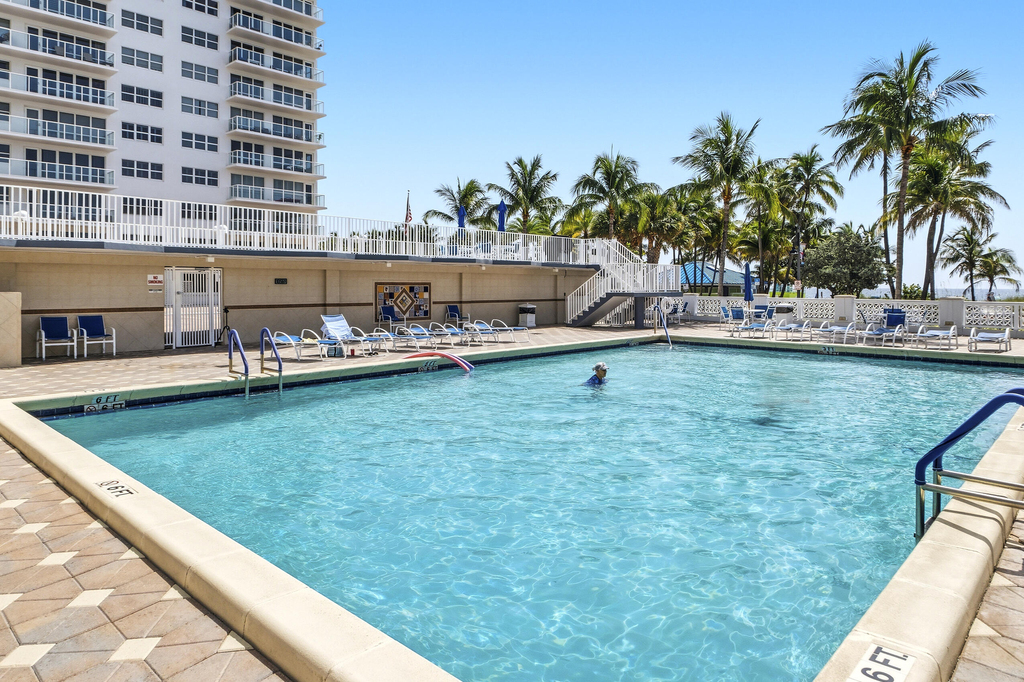 111 N Pompano Beach Boulevard - Photo 27