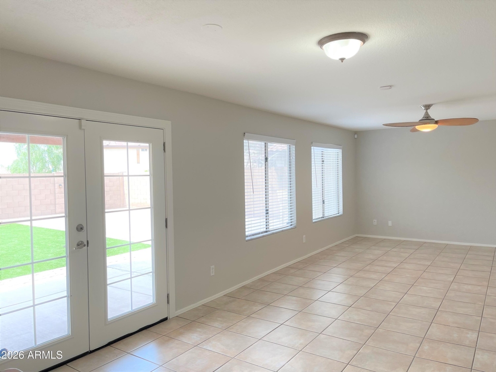 8535 W Vogel Avenue - Photo 8