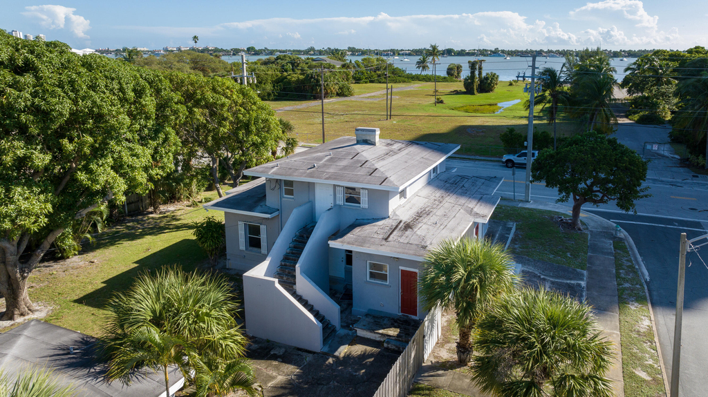 5701 N Flagler Drive - Photo 1