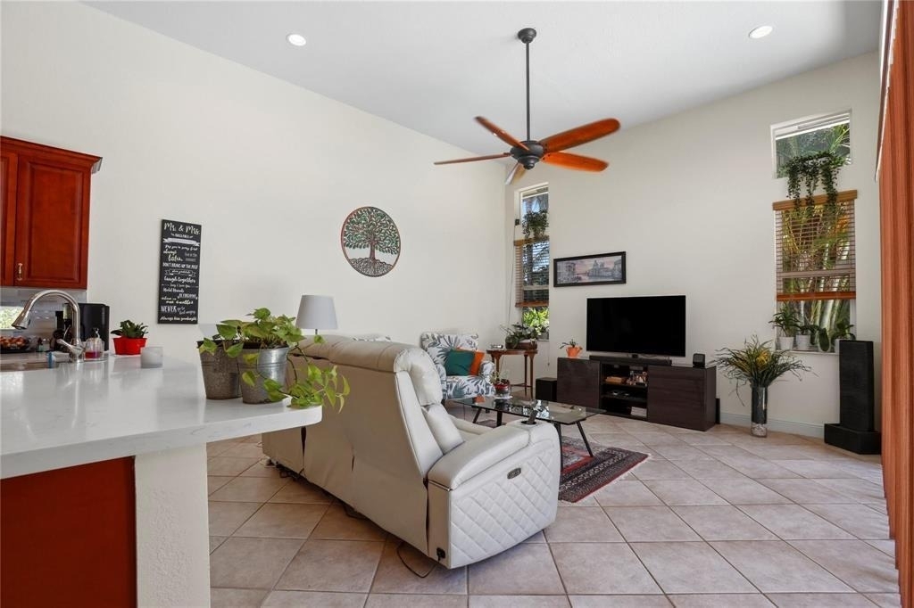 6421 Nw 41st Street - Photo 10